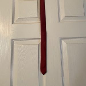9 available 👔 Men’s Burgundy skinny tie